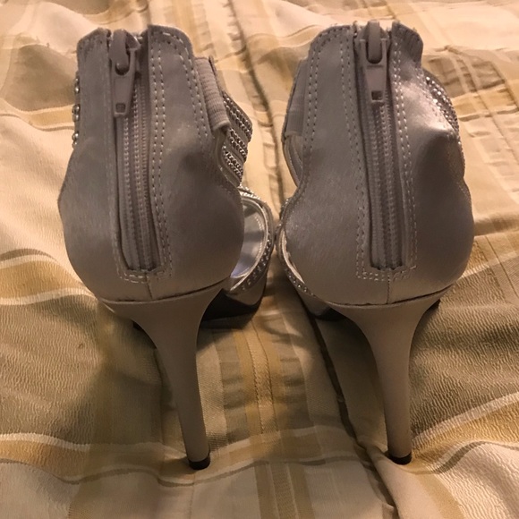 Like new! Sexy night out shoes! - Picture 4 of 5
